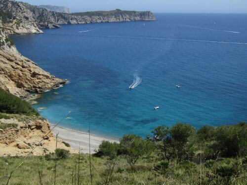 Vista desde lo alto a la Playa Coll Baix